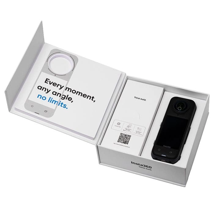 Экшн-камера Insta360 X5