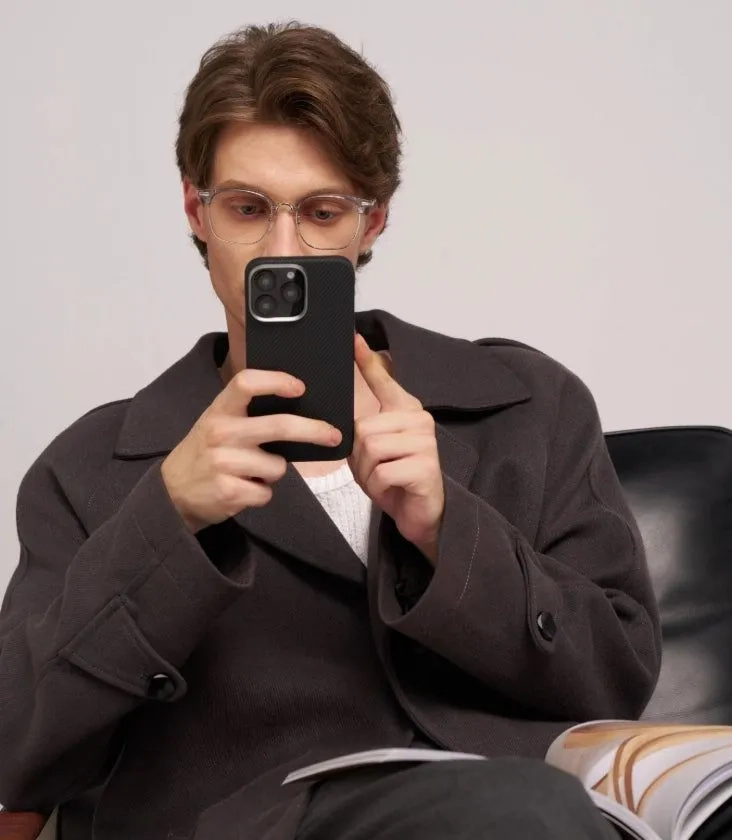 Чехол PITAKA Ultra-Slim Case для iPhone 16 Pro Черный