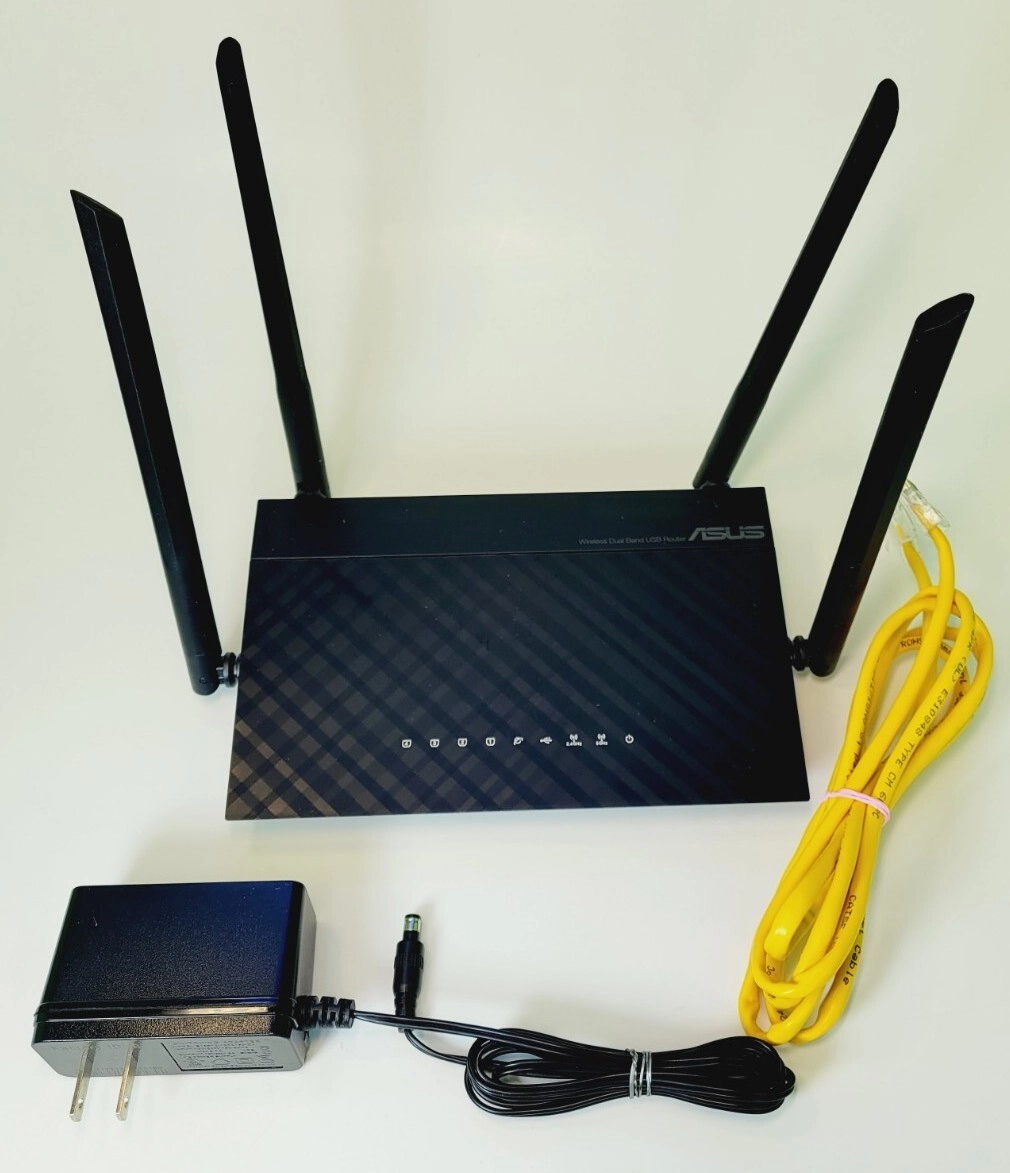 Беспроводной маршрутизатор ASUS RT-AC1200