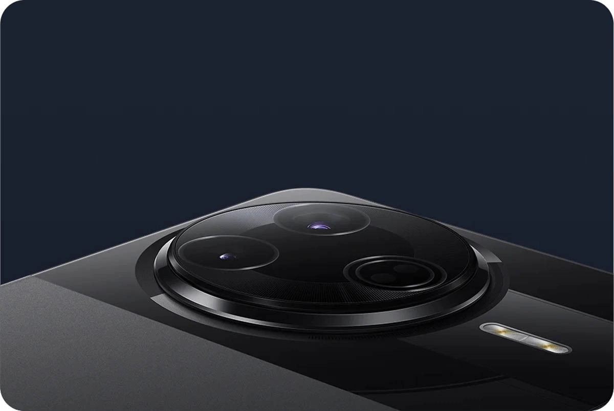 Poco-F7-Pro-2.jpg Poco-F7-Pro-2.jpg