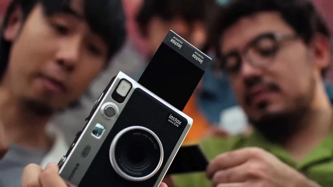 Fujifilm Instax mini Evo -4.jpg