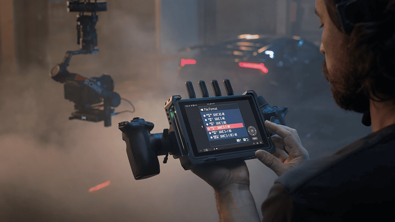 Стабилизатор DJI RS 4 Pro Combo-1.png