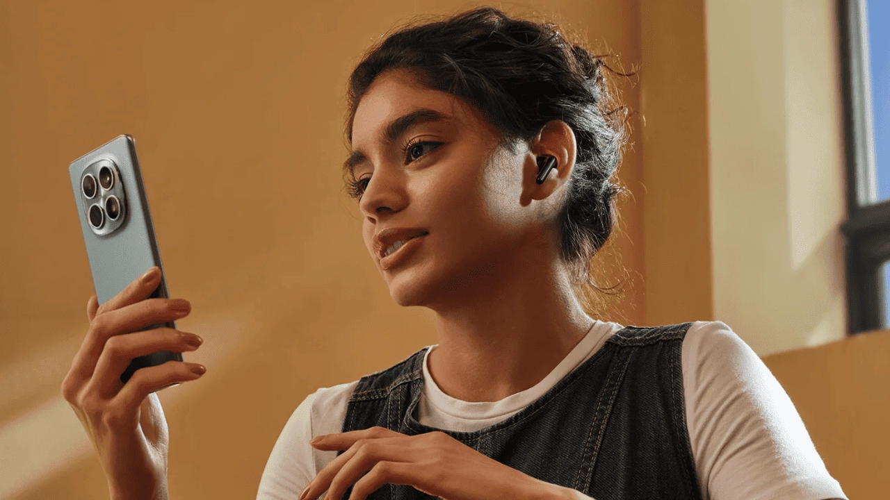 Xiaomi Redmi Buds 8 Active 04.png