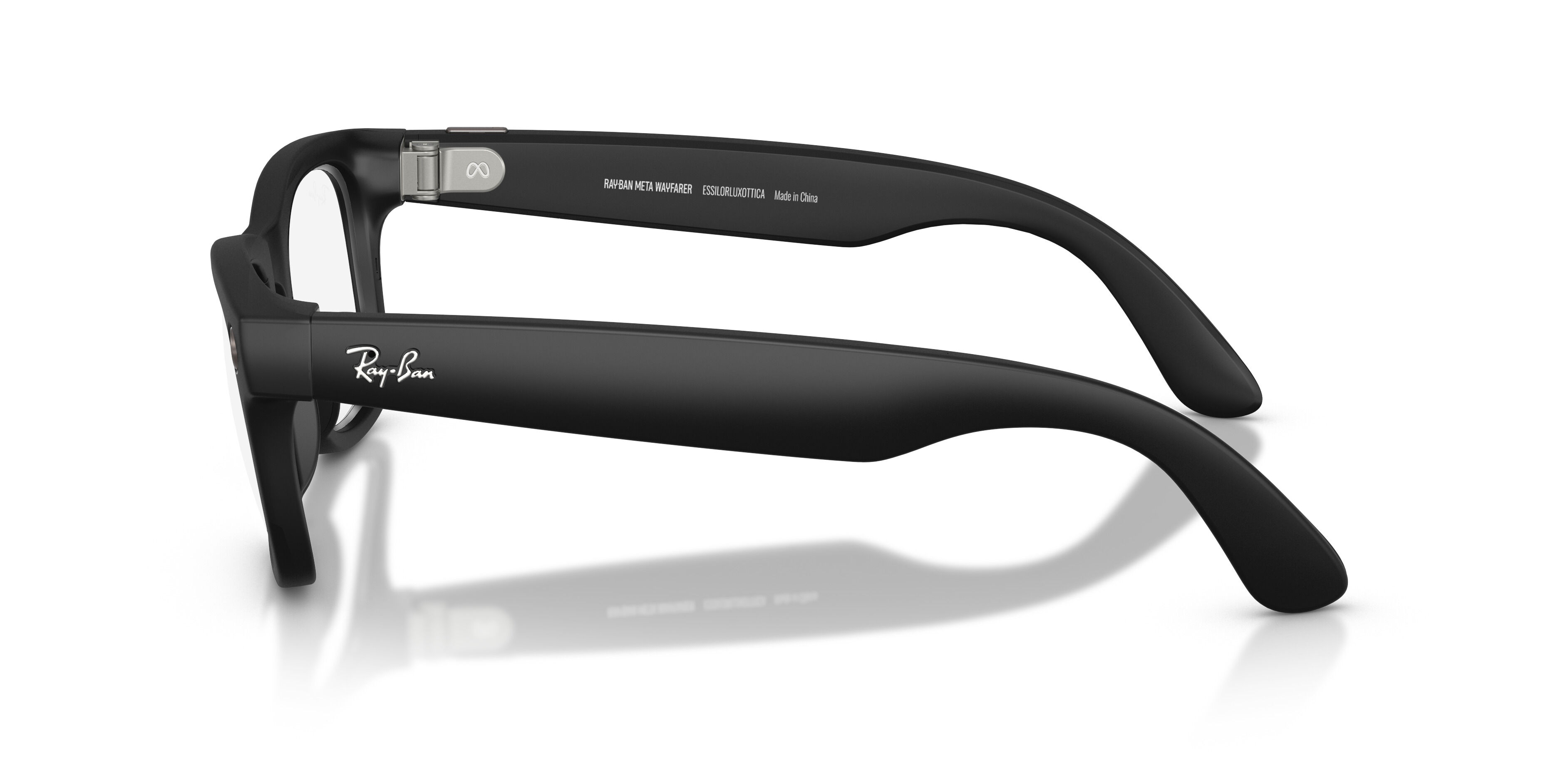 Умные очки Ray-Ban Wayfarer Gen 2 RW4012 Clear/Grey Transitions
