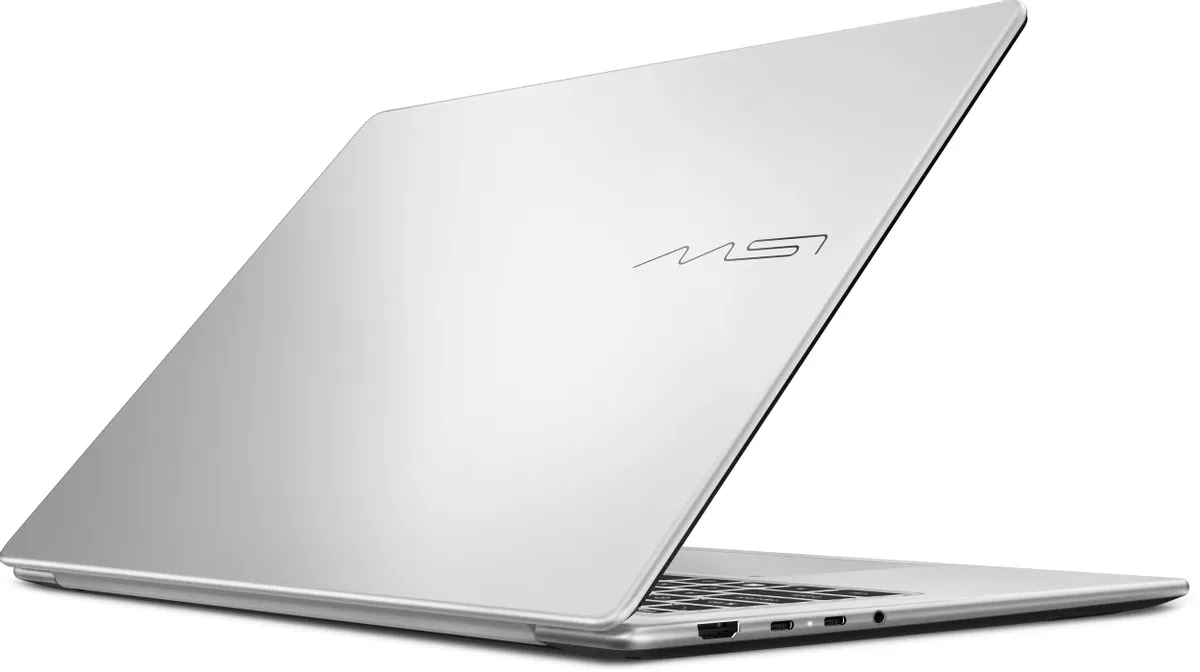 Ноутбук MSI Modern 14S AI+ G3MG-010XRU 14", Intel Core Ultra 7, 16/512 GB, Intel Arc Graphics (9S7-14U212-010) Серебристый