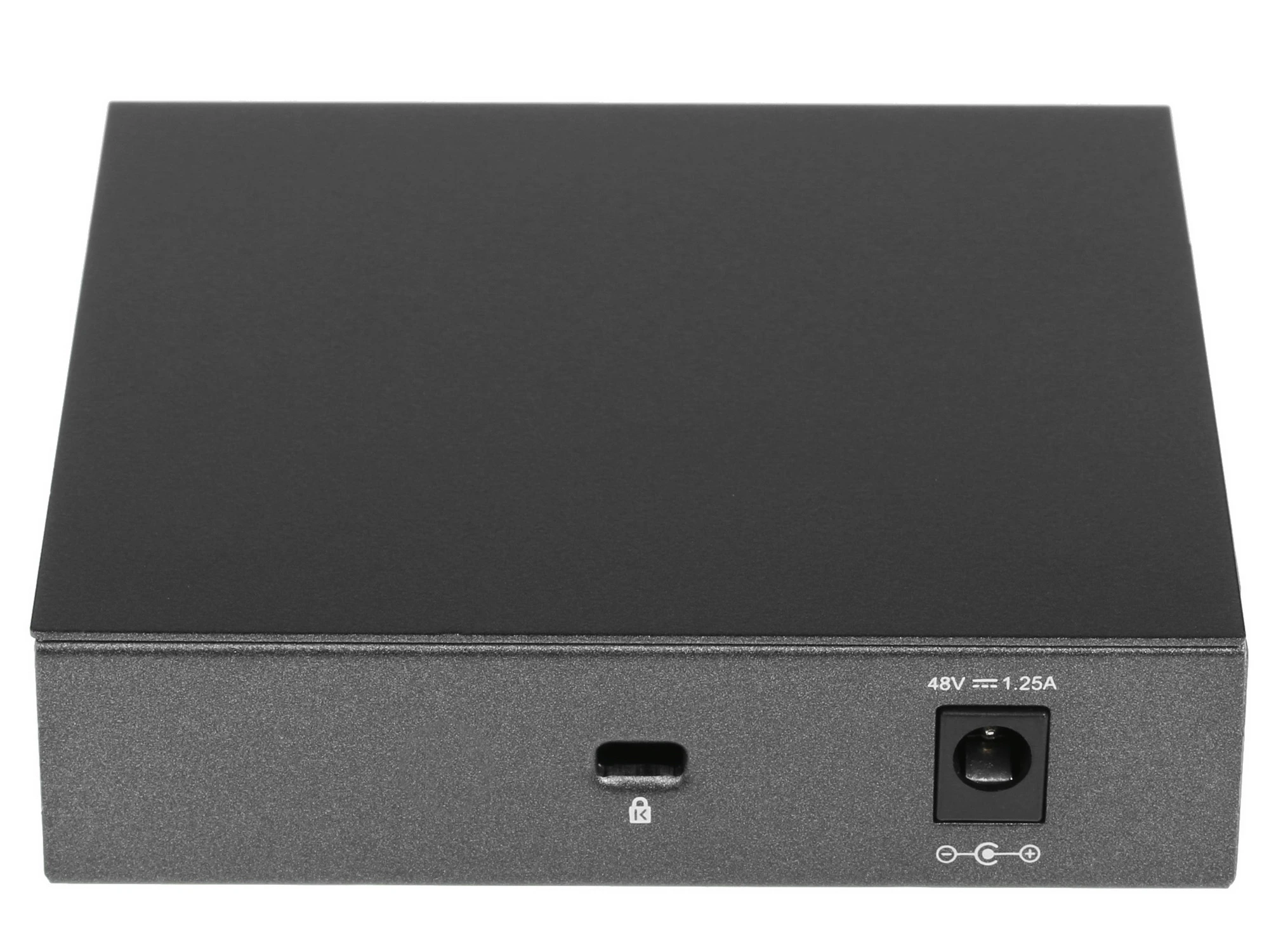 Коммутатор TP-Link TL-SF1005P, 5 портов 4xPoE, 10/100 Мбит/с, неуправляемый