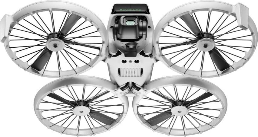 Квадрокоптер DJI FLIP Fly More Combo (DJI RC 2)